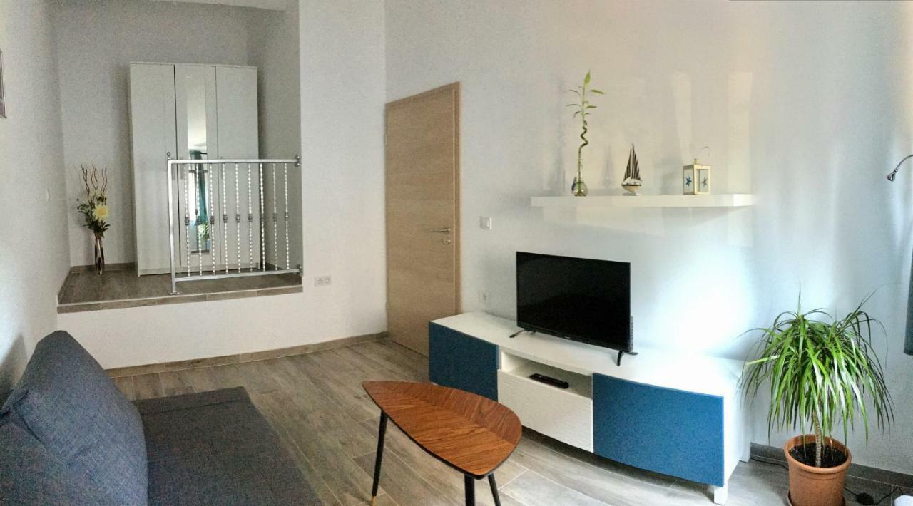 Fine & Shine Apartment Pula Ngoại thất bức ảnh