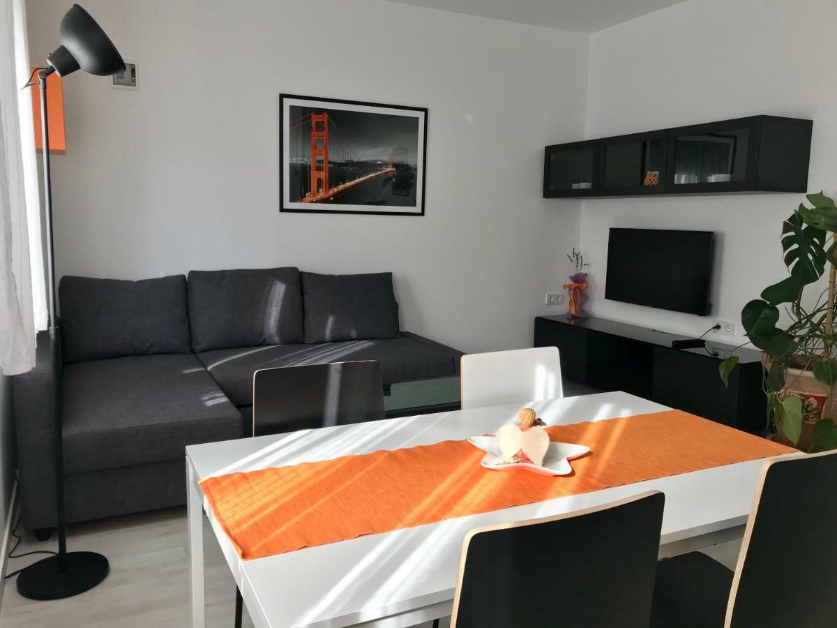 Fine & Shine Apartment Pula Ngoại thất bức ảnh