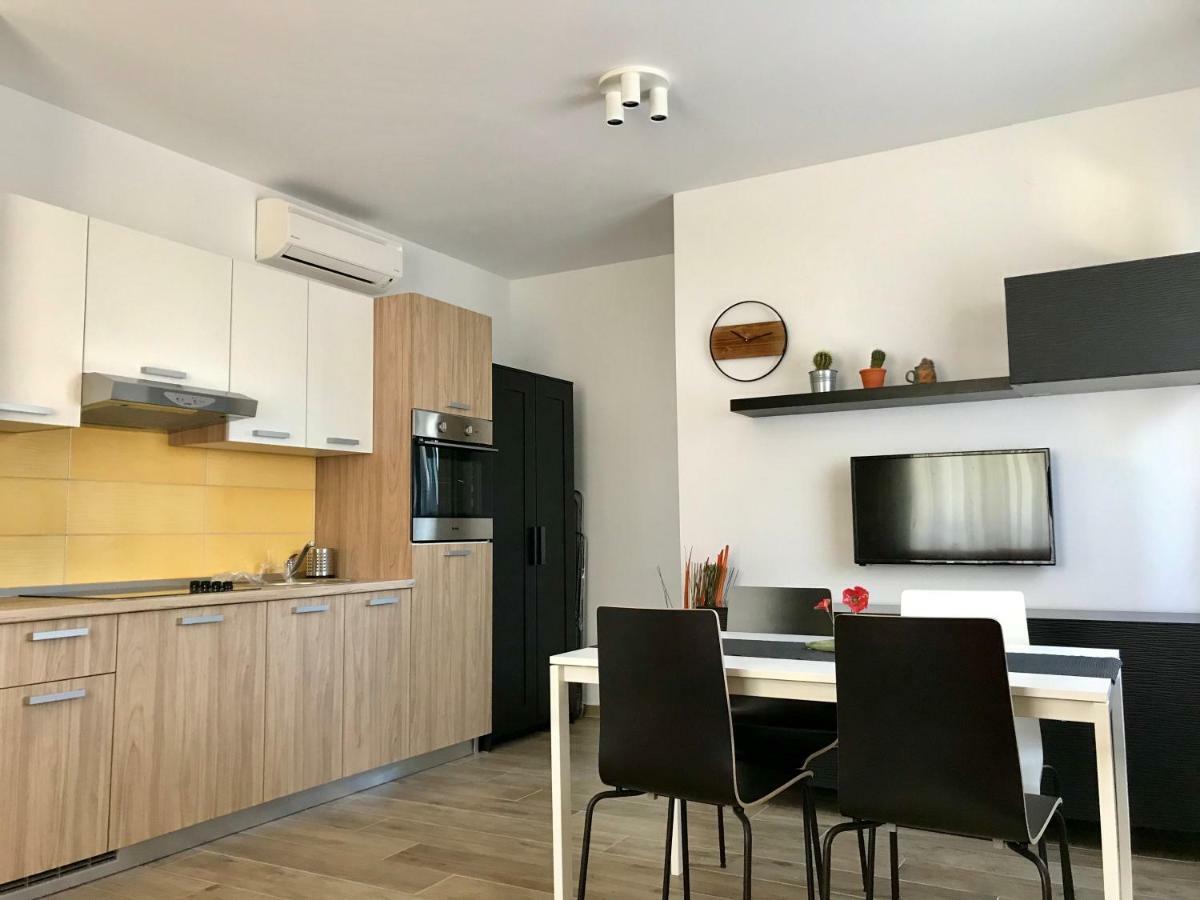 Fine & Shine Apartment Pula Ngoại thất bức ảnh