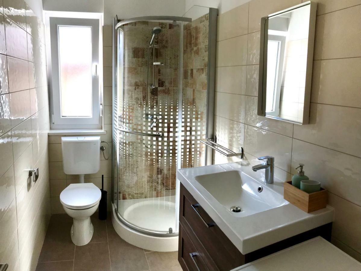 Fine & Shine Apartment Pula Ngoại thất bức ảnh